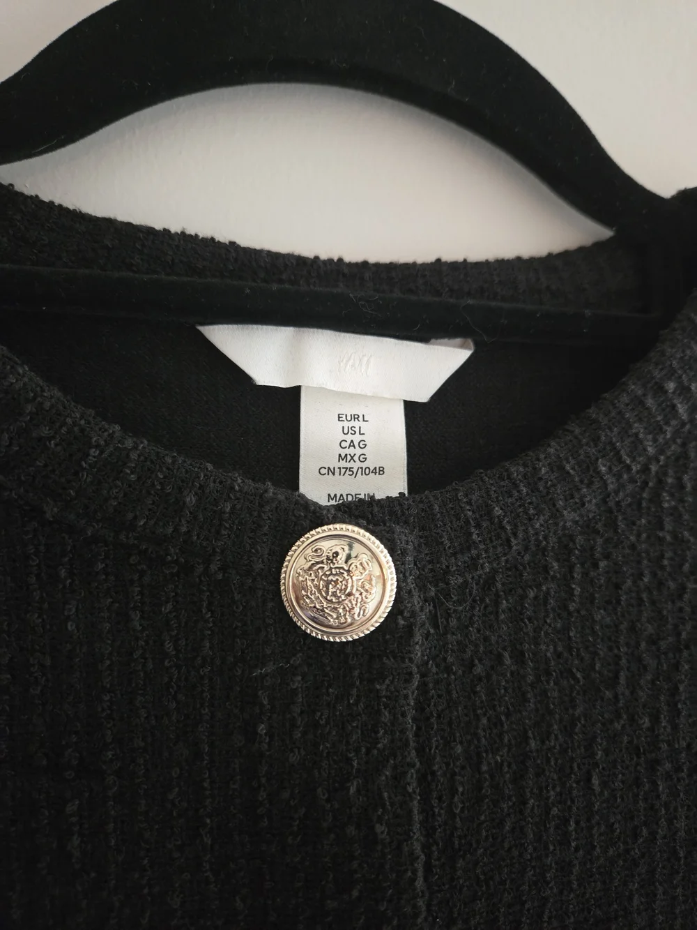 H&M Black Short-Sleeve Button-Down Tweed-Look Blouse with Sliver Button Snaps - Picture 2 of 4